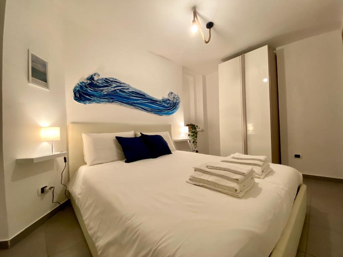 شقة Casa Con Terrazzo In Centro نابولي المظهر الخارجي الصورة