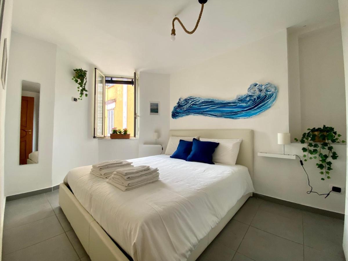شقة Casa Con Terrazzo In Centro نابولي المظهر الخارجي الصورة