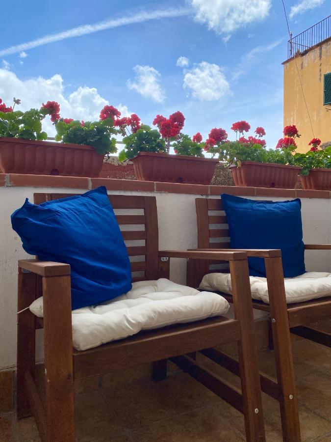 شقة Casa Con Terrazzo In Centro نابولي المظهر الخارجي الصورة